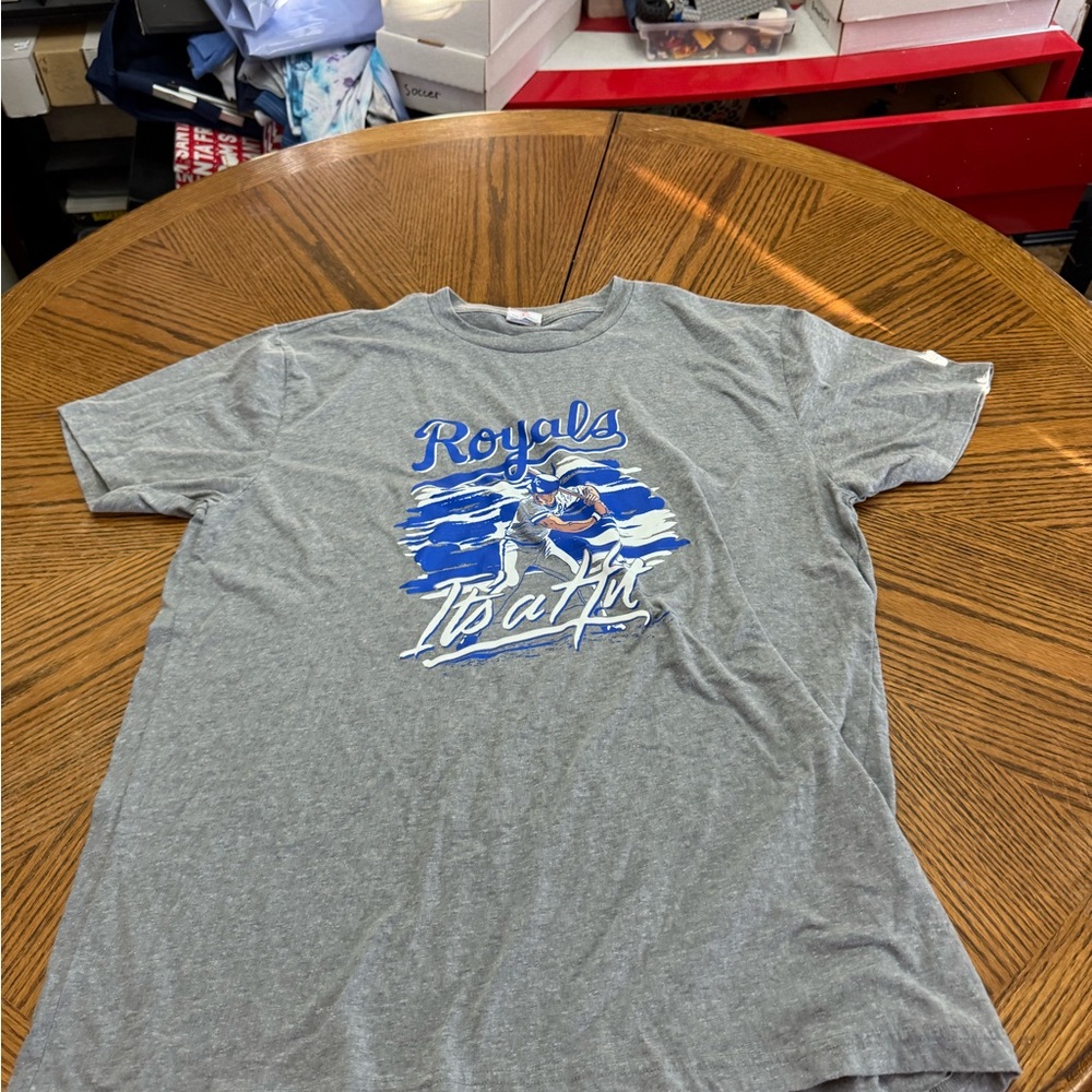Charlie Hustle KC Royals Gray Graphic Tee